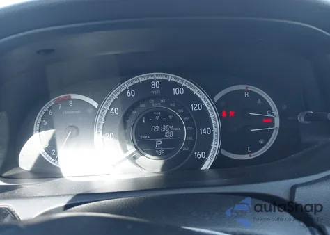 2017 Honda Accord Lx z USA, uszkodzony, nr VIN 1HGCR2F35HA302018